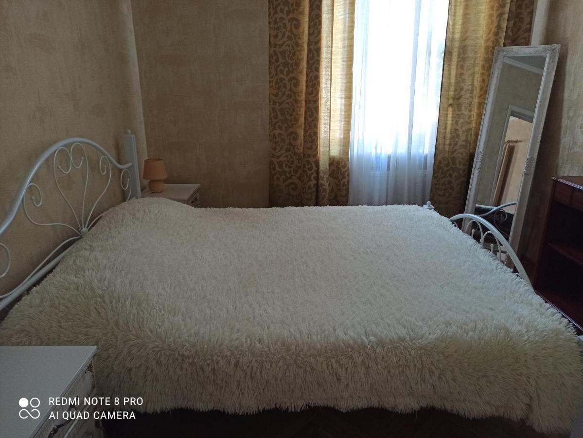 Comfort Near Opera Theater Odessa Esterno foto